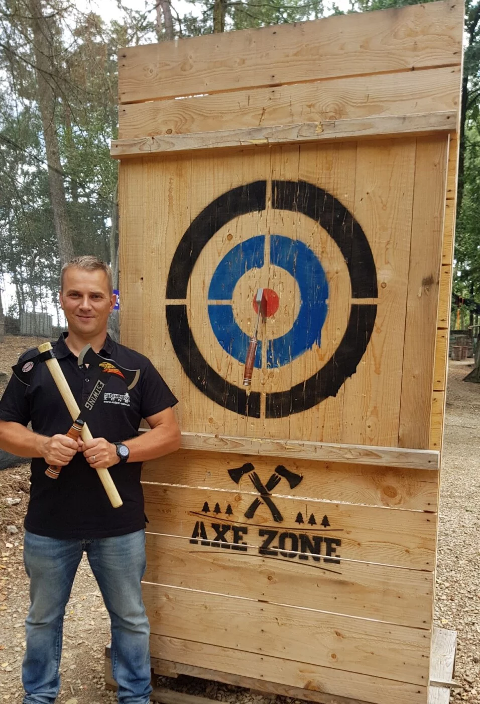 Lancer de hache mobile